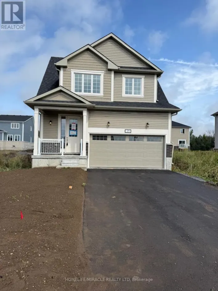 35 ROYAL OAK CRESCENT, Loyalist