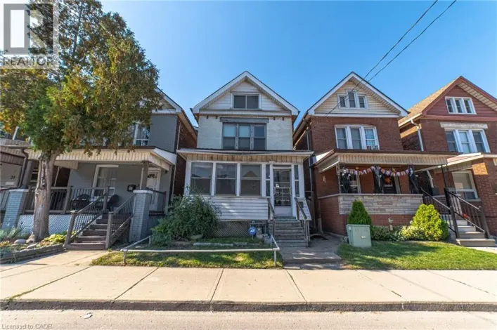 35 SHERMAN Avenue N, Hamilton