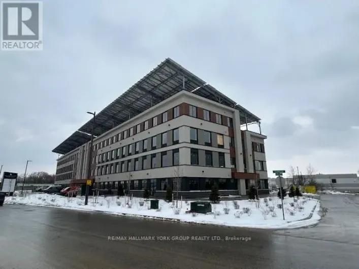 35 SUNDAY DRIVE, Aurora