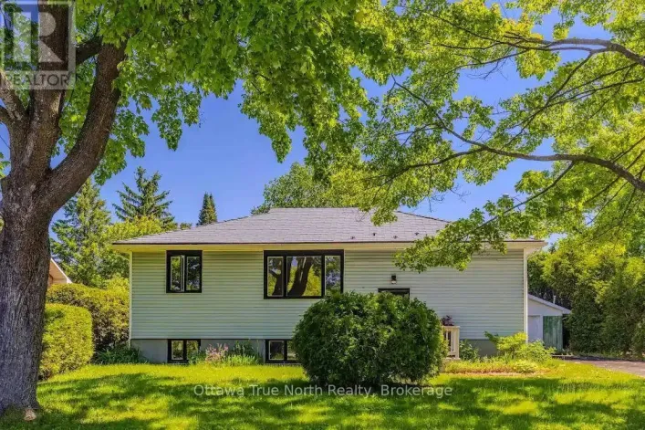 35 TAUVETTE STREET, Ottawa