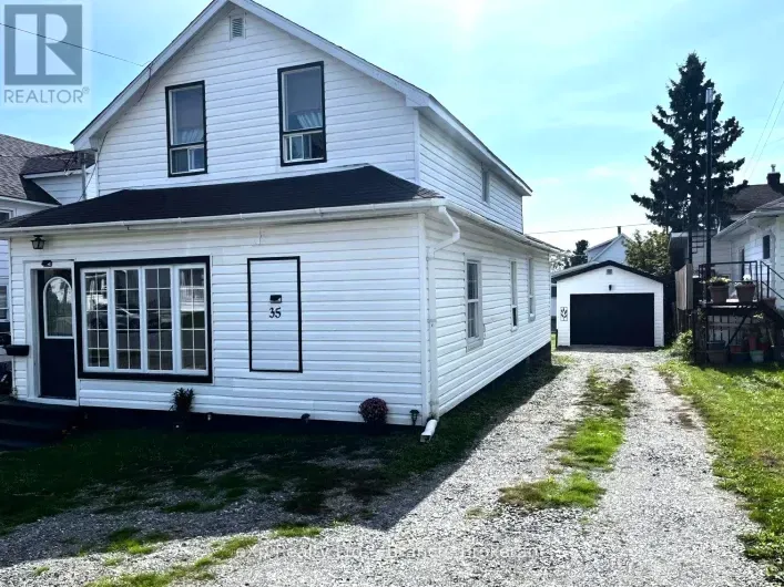 House for sale: 35 TAYLOR AVENUE, Kirkland Lake