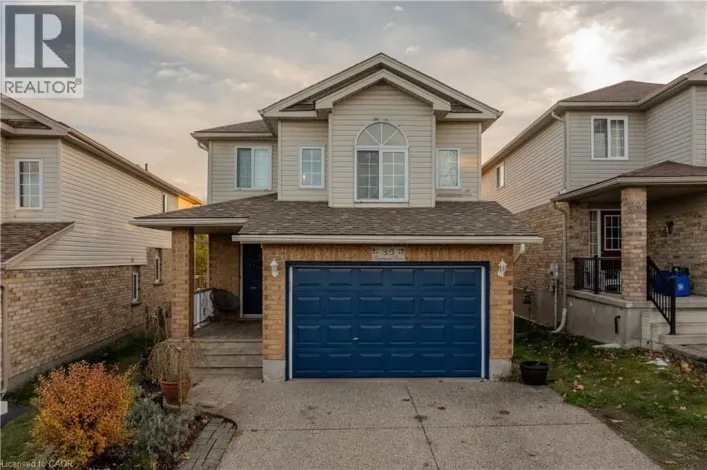 35 TEMPLEWOOD Drive, Kitchener