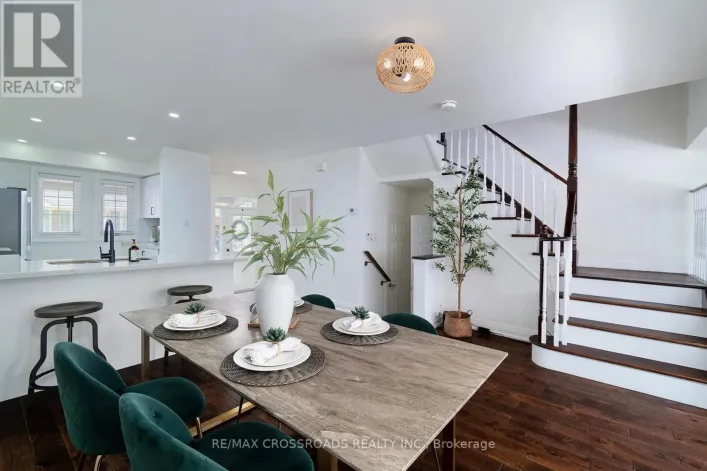 35 TORR LANE, Ajax