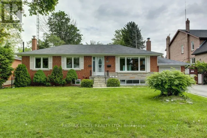 35 URBANDALE AVENUE, Toronto