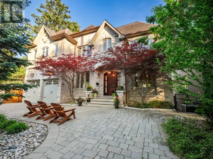 35 WENTWORTH AVENUE, Toronto