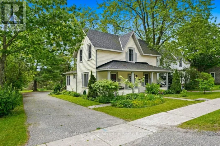 35 WILLIAM STREET, Parry Sound