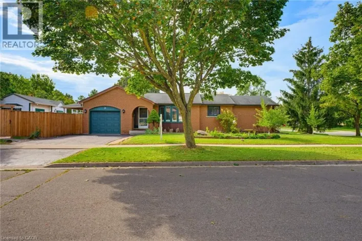35 WINDY RIDGE Drive, Kitchener