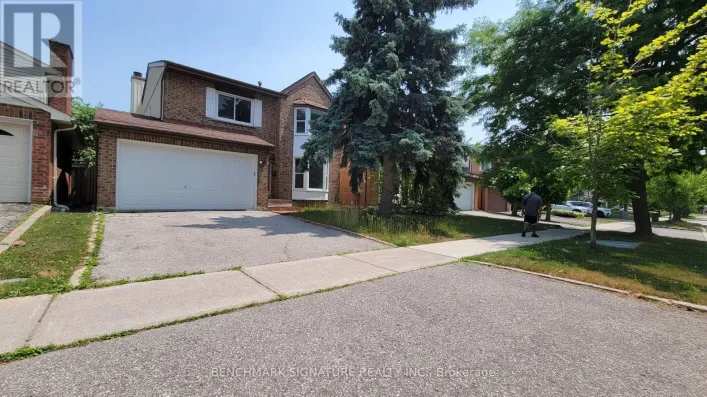 35 WINTERMUTE BOULEVARD, Toronto