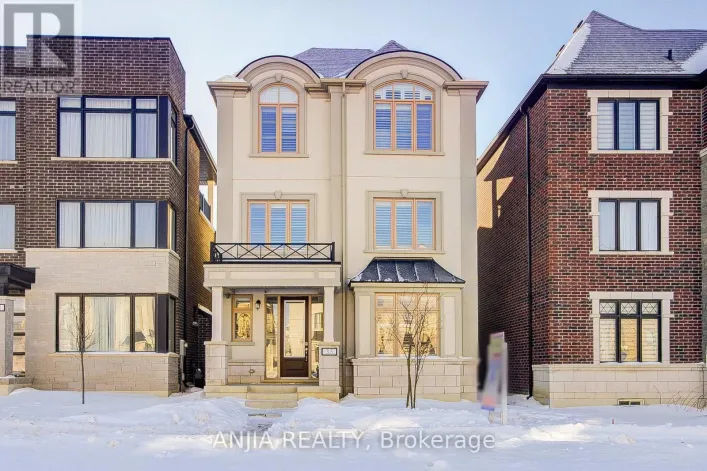 35 YORK DOWNS BOULEVARD, Markham