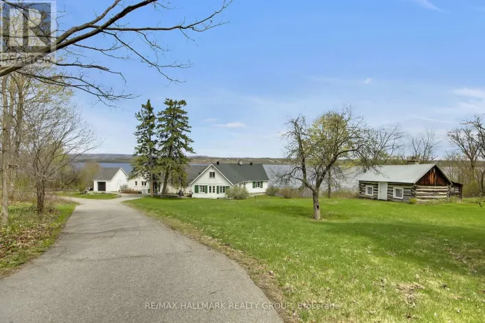 350 BERRY SIDE ROAD, Ottawa
