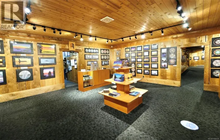 350 Campbell St, Tofino