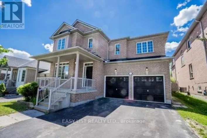 350 COACHWHIP TRAIL, Newmarket