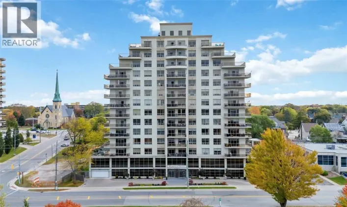 350 FRONT STREET North Unit# 401, Sarnia