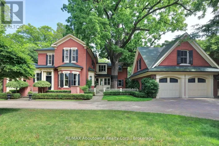350 KING STREET, Oakville