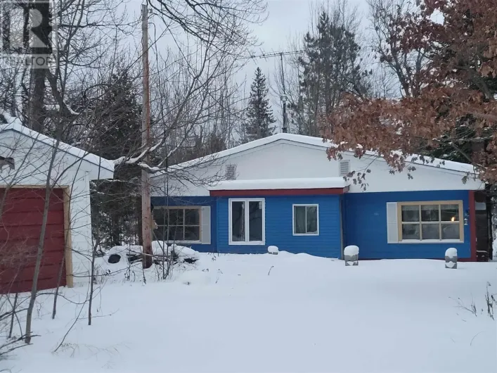 350 Mission RD, Goulais River