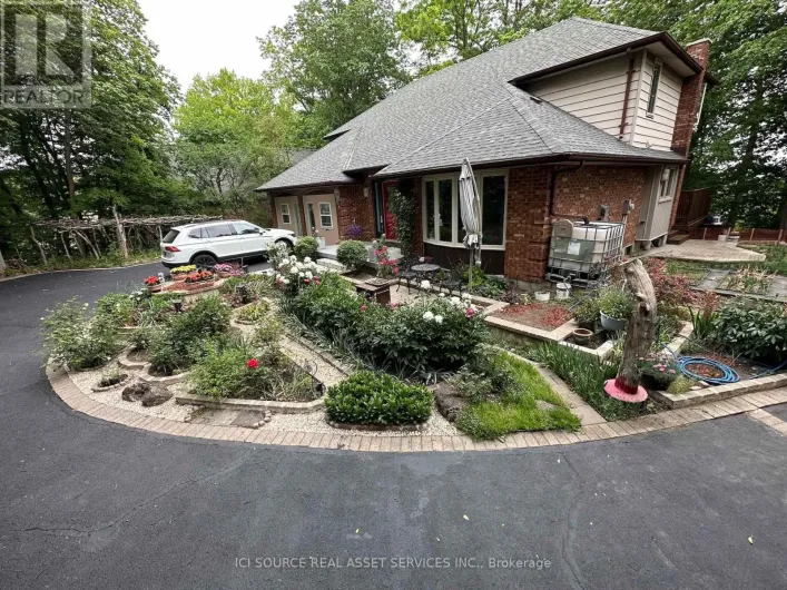 350 SARNIA ROAD, London North