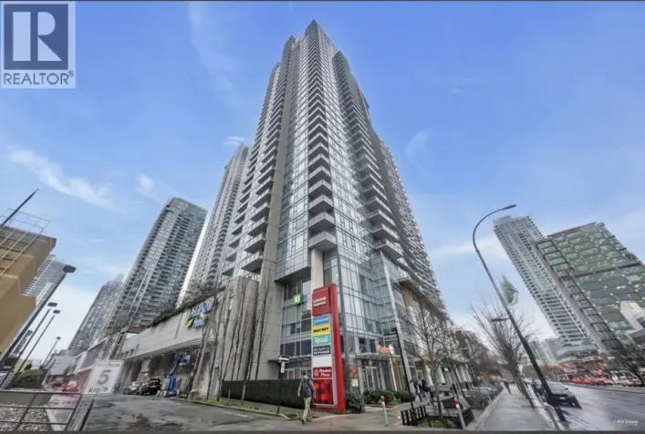 3501 4688 KINGSWAY, Burnaby