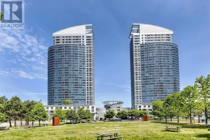 3503 - 38 LEE CENTRE DRIVE, Toronto