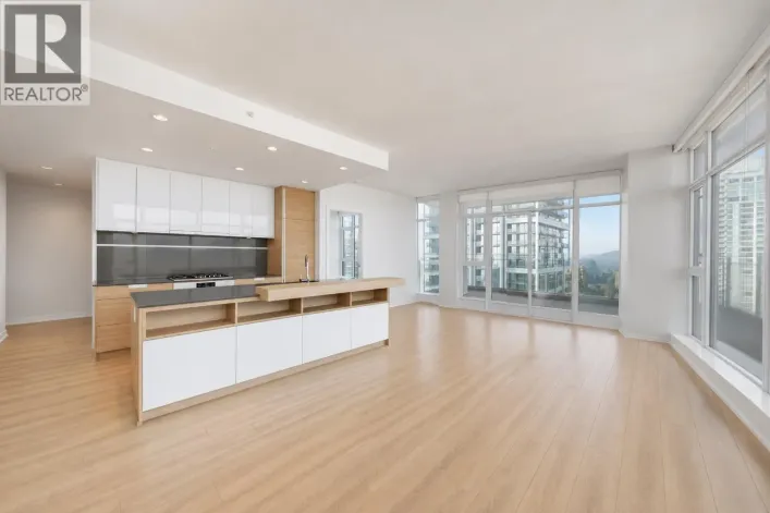 3503 4688 KINGSWAY, Burnaby