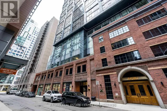3504 - 15 MERCER STREET, Toronto