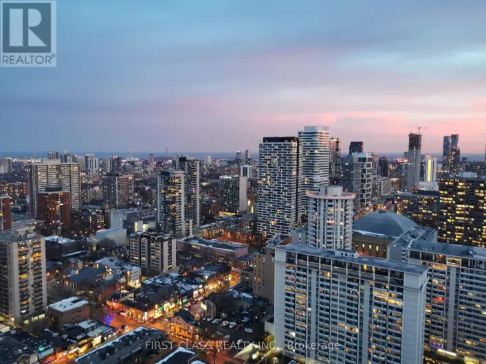 3504 (DEN) - 28 WELLESLEY STREET E, Toronto