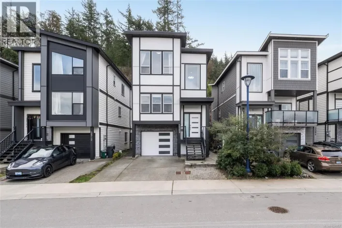 3508 Myles Mansell Rd, Langford