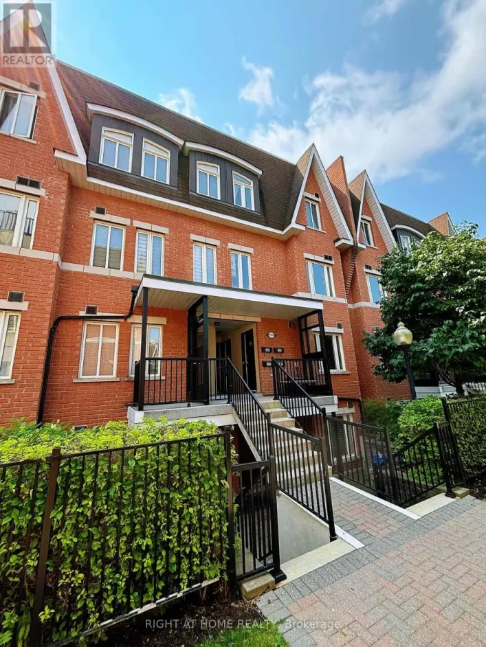 351 - 312 JOHN STREET, Markham