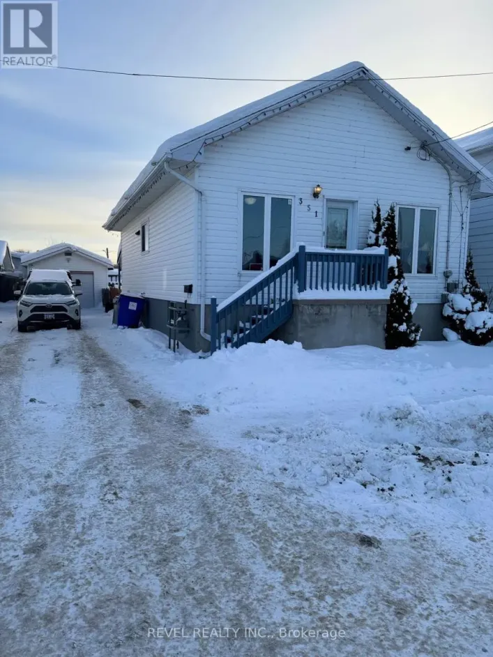 351 COMMERCIAL AVENUE, Timmins