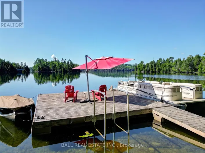 351 LIMERICK LAKE SHORE N, Limerick