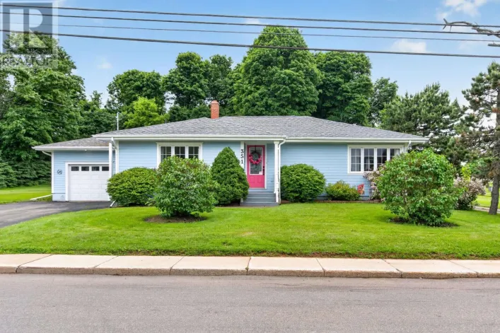 351 Maple Avenue, Summerside