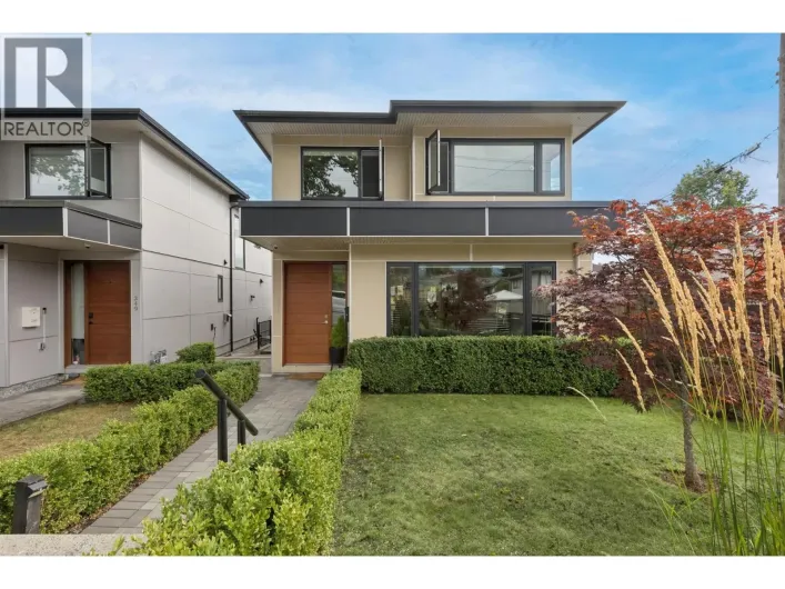 351 W 21ST STREET, North Vancouver