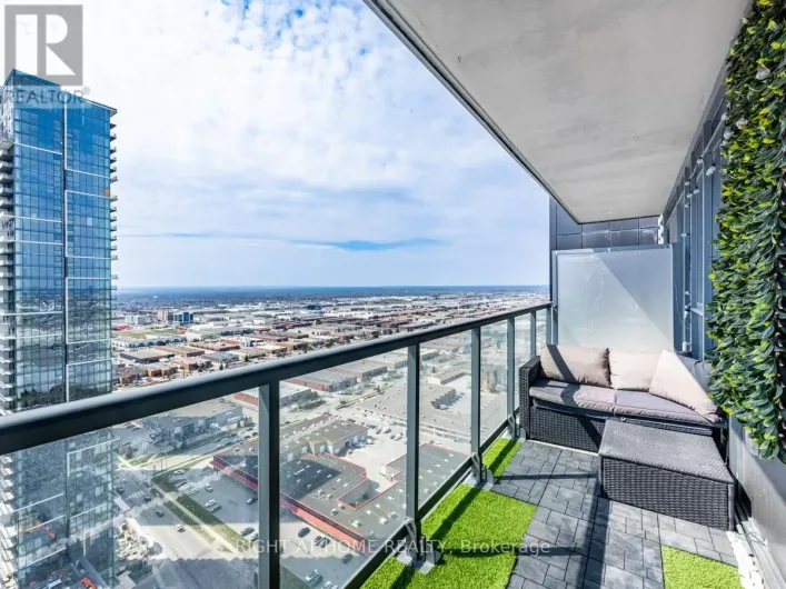 3510 - 7895 JANE STREET, Vaughan