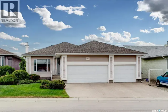 House for sale: 3511 Bishop CRESCENT E, Regina