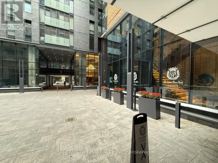 3512 - 115 BLUE JAYS WAY, Toronto