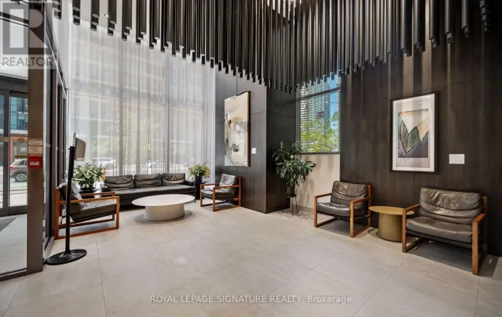 3512 - 4065 CONFEDERATION PARKWAY, Mississauga