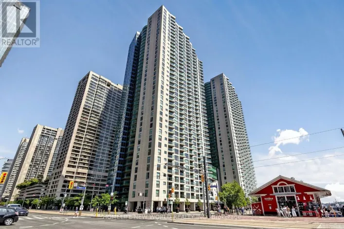 3512 - 99 HARBOUR SQUARE, Toronto