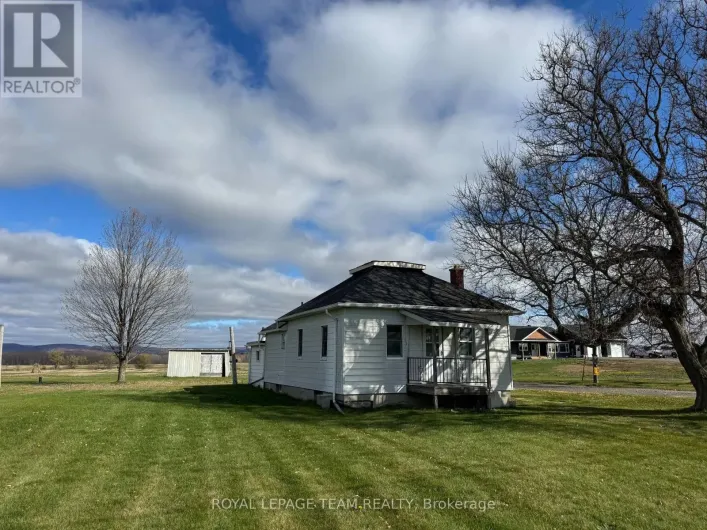 3512 DUNROBIN ROAD, Ottawa