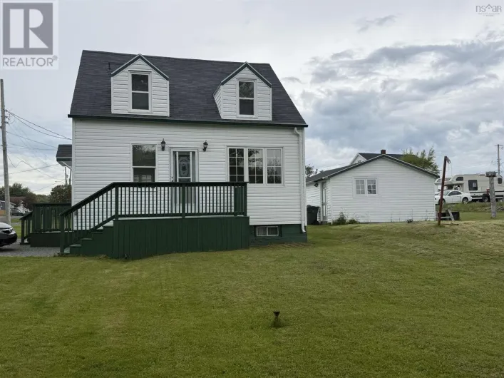 3515 Bay Avenue, New Waterford