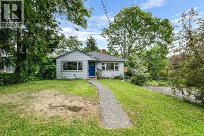3517 Doncaster Dr, Saanich