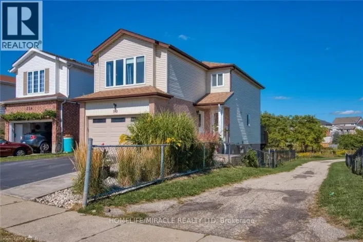 352 BANKSIDE DRIVE, Kitchener