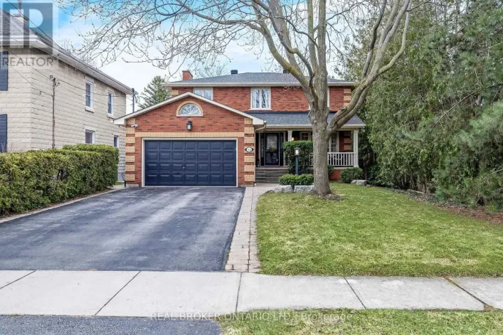 352 BROADWAY AVENUE, Milton