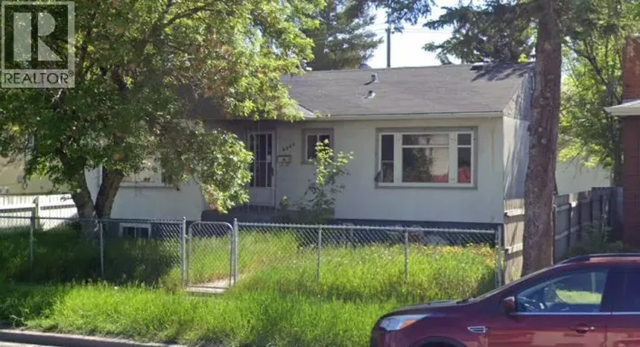 3520 Centre Street NE, Calgary