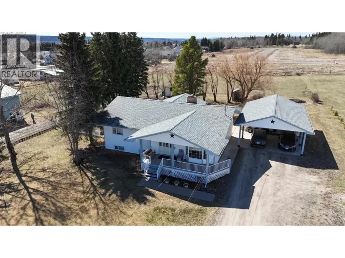 3525 NORTHSIDE ROAD, Vanderhoof