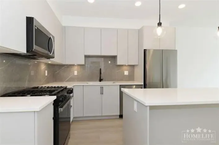 3528 146A STREET, Surrey