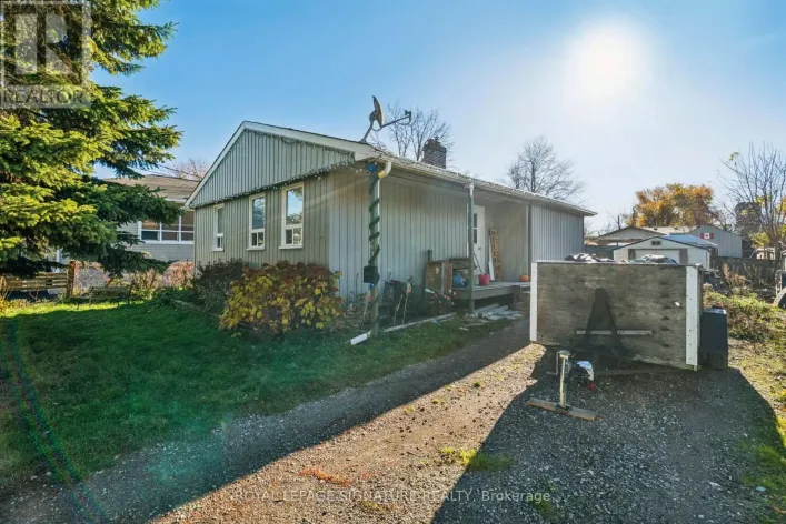 353 HOLLYWOOD DRIVE, Georgina