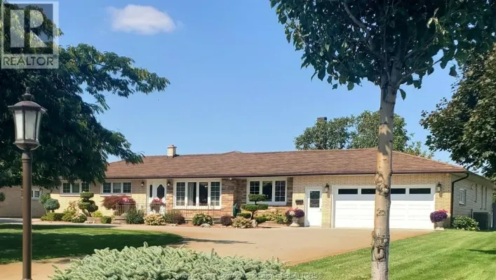 353 Seacliff DRIVE West, Leamington