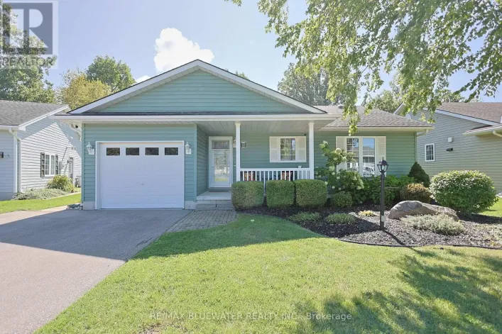 353 SHANNON BOULEVARD, South Huron