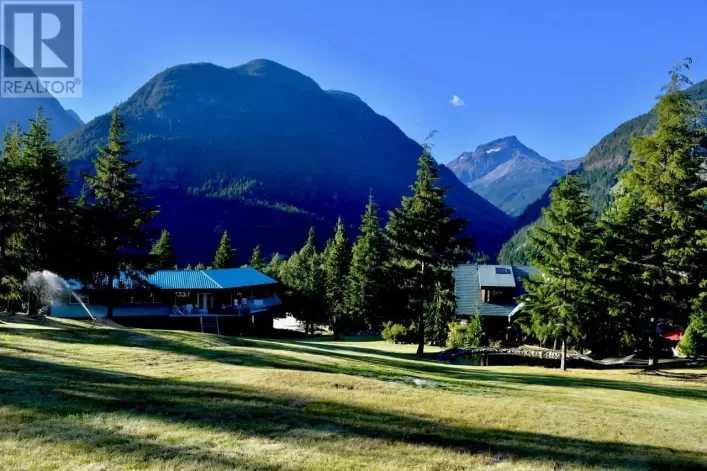 3531 MACKENZIE 20 HIGHWAY, Hagensborg