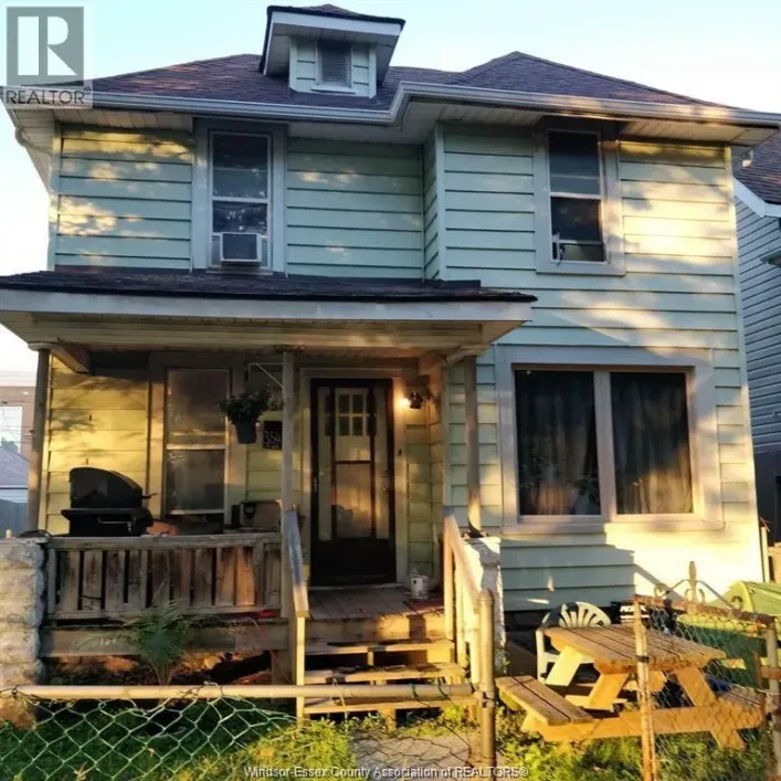 354 BRUCE, Windsor
