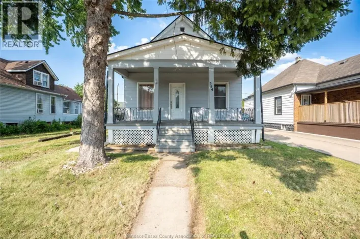 354 CURRY AVENUE, Windsor